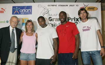 Τσικλητήρια χωρίς Δεβετζή, αλλά με την προτροπή της να πάει ο κόσμος στο γήπεδο…