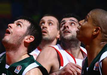 Ο ΕΣΑΚΕ αποφάσισε τρεις κοινοτικούς και τρεις ξένους