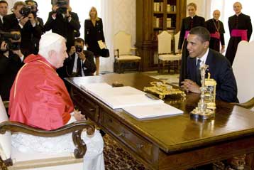 Συνάντηση του Πάπα Βενέδικτου με τον Μπαράκ Ομπάμα στο Βατικανό