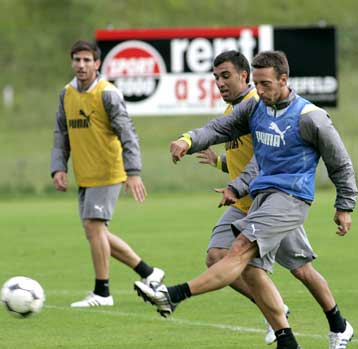 «Καρέ» αρχηγών στην ΑΕΚ με επικεφαλής τον Καφέ