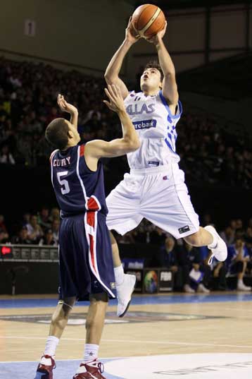 Γλυκόπικρη γεύση μετά την ήττα από τις ΗΠΑ στον τελικό