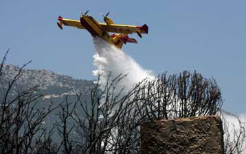 Μεγάλη φωτιά στη Ζάκυνθο