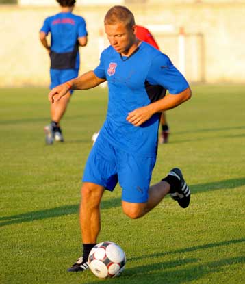 Διαψεύδει ο Διαγόρας τις καταγγελίες Μπικόφσκι