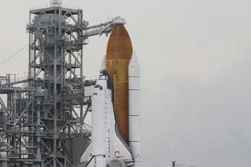 Νέα αναβολή στην εκτόξευση του διαστημικού λεωφορείου Endeavour