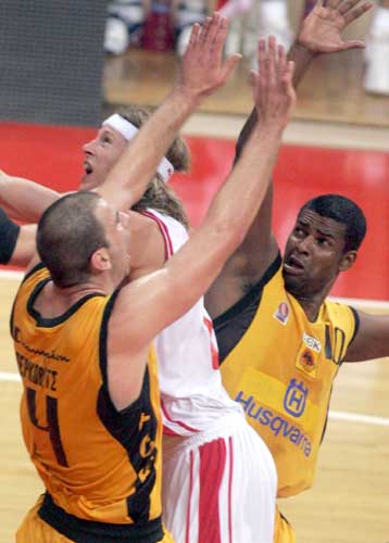 Ο Π.Δέδες ετοιμάζει αίτηση πτώχευσης και η ΚΑΕ ΑΕΚ καταγγελία στον Δικηγορικό Σύλλογο