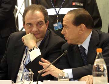 Η παράνομη μετανάστευση στην ατζέντα της επίσκεψης του πρωθυπουργού στη Ρώμη