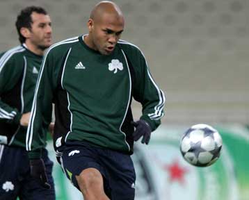 Καταγγελία του Παναθηναϊκού στην FIFA κατά της Κορίνθιανς για Σόουζα