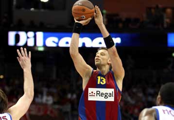 Οι Χιούστον Ρόκετς απέκτησαν τα δικαιώματα του Αντερσεν