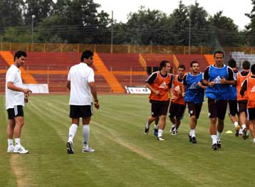 Με ενδεκάδα ανάγκης η Λάρισα με Ρέικιαβικ για το Εuropa League