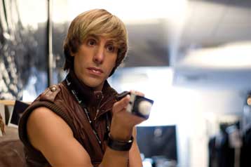 Την προβολή της αμφιλεγόμενης ταινίας «Μπρούνο» απαγόρευσε η Ουκρανία