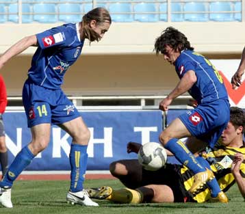 Επέστρεψαν υγιείς Ουριμπάρι και Μπαστία, πρόβλημα στον Αστέρα με Νταμόντε