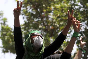 «Το Ιράν βρίσκεται σε κρίση» δηλώνει ο Ραφσατζανί