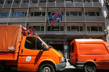 Καμία ανατροπή στο επενδυτικό πρόγραμμα, δηλώνει η ΔΕΗ