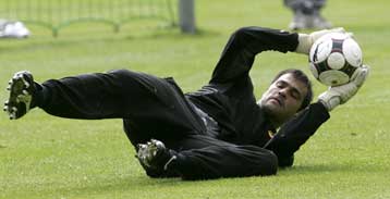 «Θέλουμε το πρωτάθλημα» είπε ο Σεμπάστιαν Σάχα