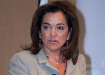 Το διεθνές δίκαιο, απάντηση στις τουρκικές προκλήσεις λέει η Ντ.Μπακογιάννη