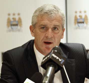 Και ο Αντεμπαγιόρ στο «οπλοστάσιο» της Μάντσεστερ Σίτι