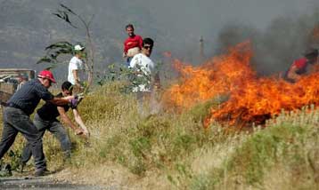 Υπό έλεγχο τα πύρινα μέτωπα στη Ζάκυνθο