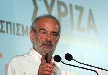 Επαναφέρει ο Αλέκος Αλαβάνος την πρόταση για «ανασυγκρότηση του ΣΥΡΙΖΑ»