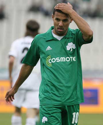 Με τον εαυτό του τα έβαλε ο Κλέιτον, φεύγοντας από τον Παναθηναϊκό