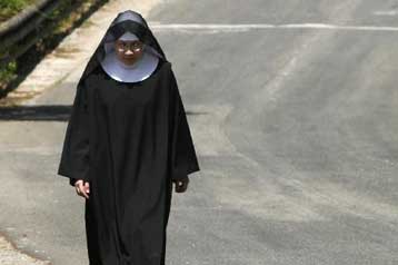 Καλόγριες «πάτησαν» τα 200 χλμ για να συμπαρασταθούν στον Πάπα