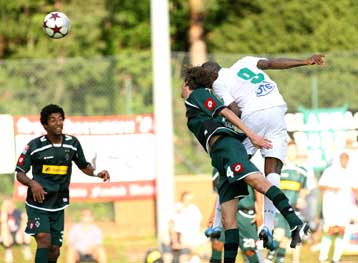 Ο Παναθηναϊκός νίκησε την Γκλάντμπαχ αλλά δεν έπεισε