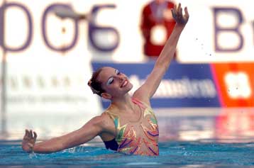 Πέρασε στον τελικό της συγχρονισμένης κολύμβησης το δίδυμο Ανθοπούλου/Σολωμού