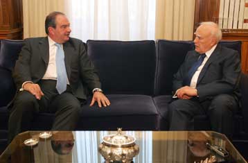 Αποστάσεις από τη διαμάχη για πρόωρες κάλπες λαμβάνει η Προεδρία της Δημοκρατίας