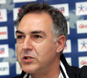 «Παρελθόν» από τον πάγκο του Παναθηναϊκού ο Αλέκος Λεώνης