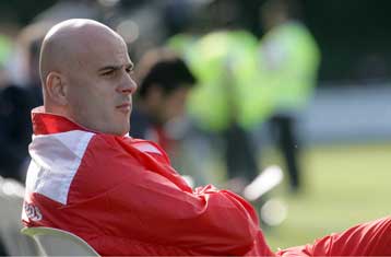 Μισός ο Ολυμπιακός στην πρόβα τζενεράλε με την Χρόνιχεν