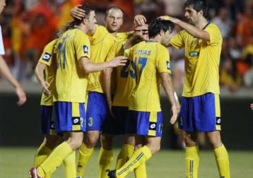 Κόντρα στη Σλόβαν Μπρατισλάβα ο Ολυμπιακός, πρόκριση για τον ΑΠΟΕΛ