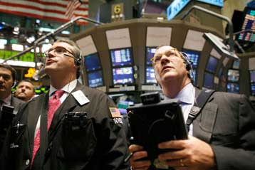 Νέα άνοδος στις ευρωπαϊκές αγορές και τη Γουόλ Στριτ την Τρίτη