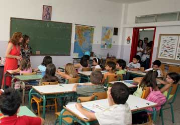 Κόντρα κυβέρνησης-ΠΑΣΟΚ με φόντο το σχεδιασμό για τη νέα γρίπη