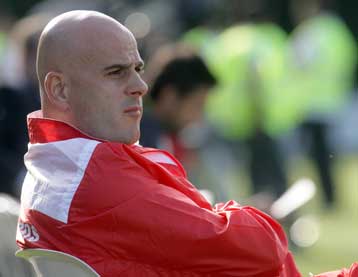 Κλείνει επιθετικό ο Ολυμπιακός με πολλά όμως προβλήματα