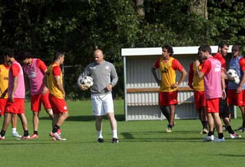 Εγκλημα, αν τους υποτιμήσουμε, δήλωσε ο Κετσπάγια για την Σλόβαν