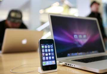Κέρδη ρεκόρ για την Apple χάρη στο iPhone και τα MacBook