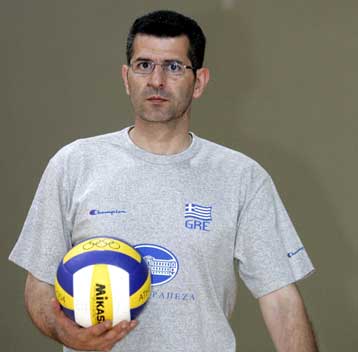 Την πρόσληψη του Στέλιου Καζάζη ανακοίνωσε το ΤΑΑ Παναθηναϊκός