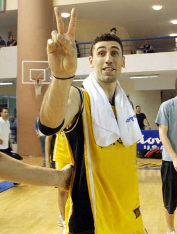 Νέο «μπαμ» από τον Αρη που απέκτησε τον Δήμο Ντικούδη