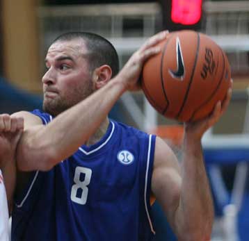 Τα Τρίκαλα ανακοίνωσαν τον Σακελλαρίου και τους βοηθούς του Αγγέλου