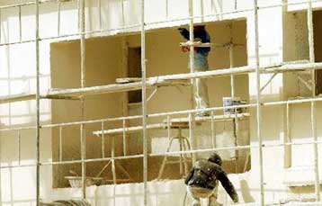 Έτος συρρίκνωσης τζίρου και κερδών για τη βιομηχανία μη μεταλλικών ορυκτών το 2009