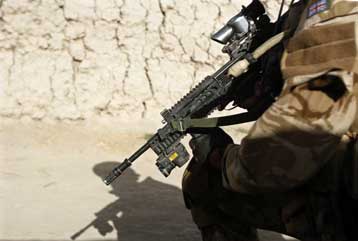 Επιθέσεις Ταλιμπάν σε κυβερνητικά κτίρια στο νοτιοανατολικό Αφγανιστάν