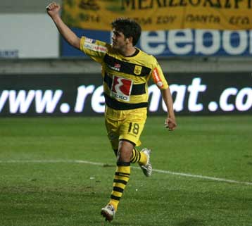 Την επιθυμία του να παραμείνει στον Αρη εξέφρασε ο Κάμπορα