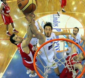 Ανανέωσε με τον Κολοσσό ως το 2011 ο Κώστας Χαρίσης