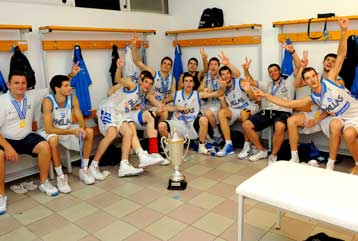 Εθνική από μέταλλο πρωταθλητή και το «Μπράβο μάγκες» του ΠΣΑΚ