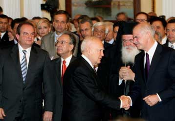 Παρατείνεται ο πολιτικός «καύσωνας» για την Προεδρική εκλογή