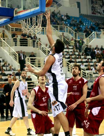 Τα Τρίκαλα ανακοίνωσαν την απόκτηση του Βασίλη Σίμτσακ