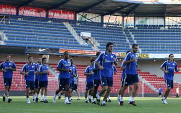 «Να παλεύετε συνεχώς» οι τελευταίες οδηγίες του Τεν Κάτε στους παίκτες