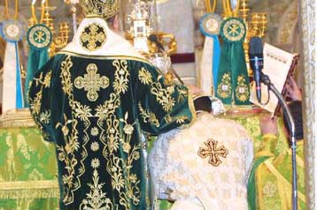 Διάλογο για τη χειροτονία γυναικών προτείνει ιεράρχης του Πατριαρχείου Αλεξάνδρειας