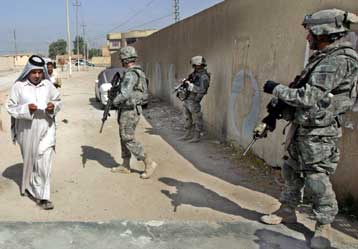 Επίσκεψη στο Ιράκ πραγματοποιεί ο Ρόμπερτ Γκέιτς