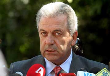 Ενημέρωση πρωθυπουργού για την επικαιροποίηση του σχεδίου κατά της νέας γρίπης