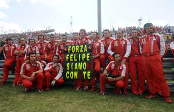 Περπάτησε και βγήκε από την εντατική ο Φελίπε Μάσα